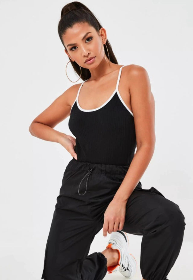 Body Liso Alcinha Detalhe