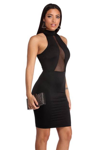 Vestido Midi Transparência Tule